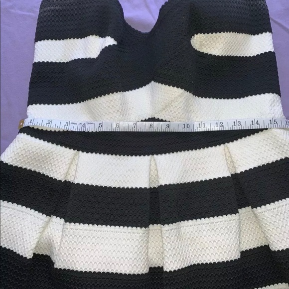 Chevron Black White Strapless Sweetheart Striped - Picture 3 of 5
